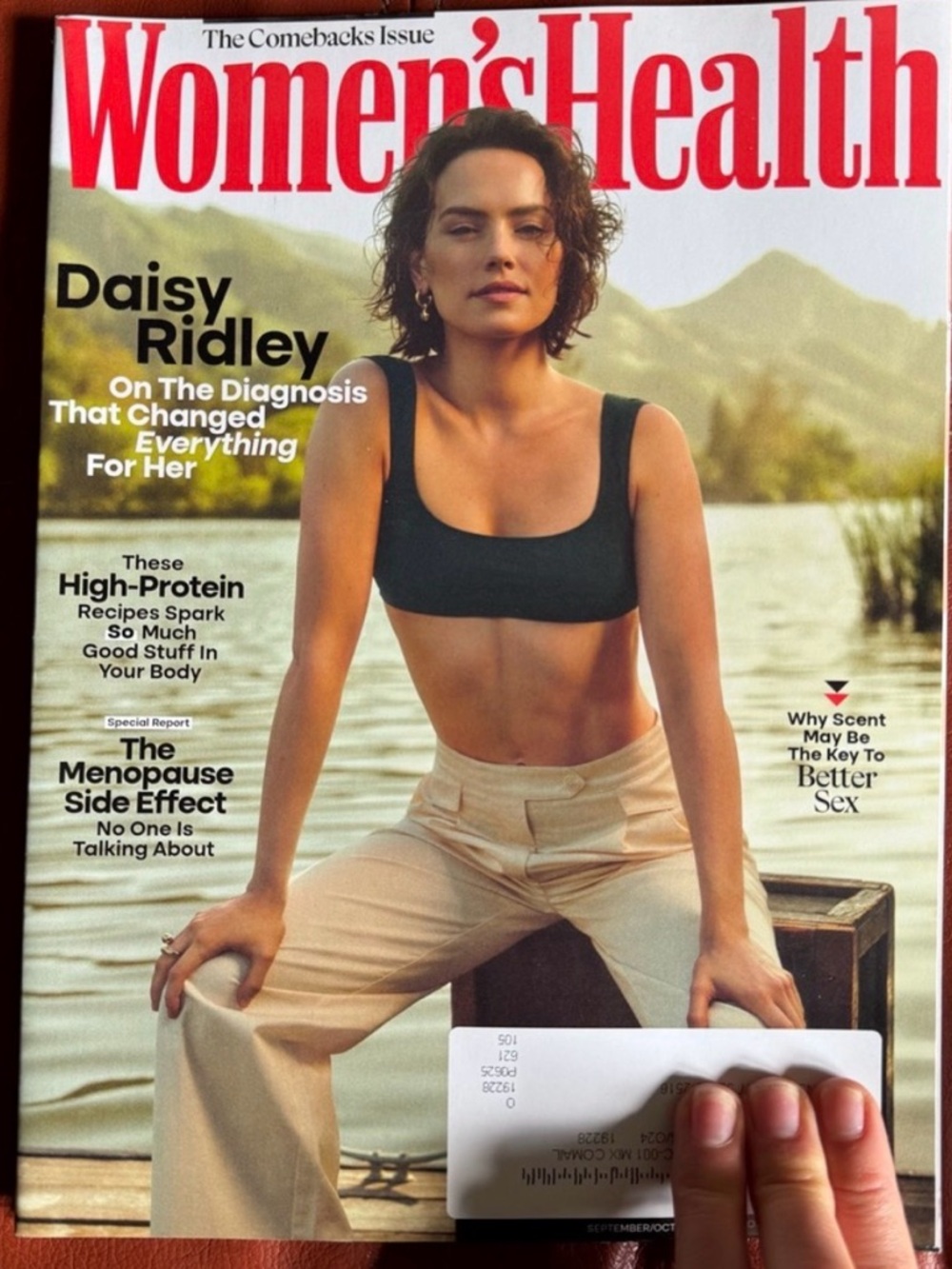 Lot of 2- Women’s Health Magazines - Picture 4 of 4